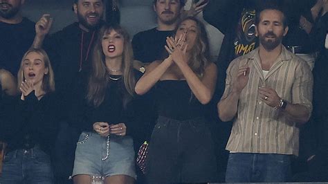 Taylor Swift watches Travis Kelce’s Chiefs take on the Jets at MetLife Stadium